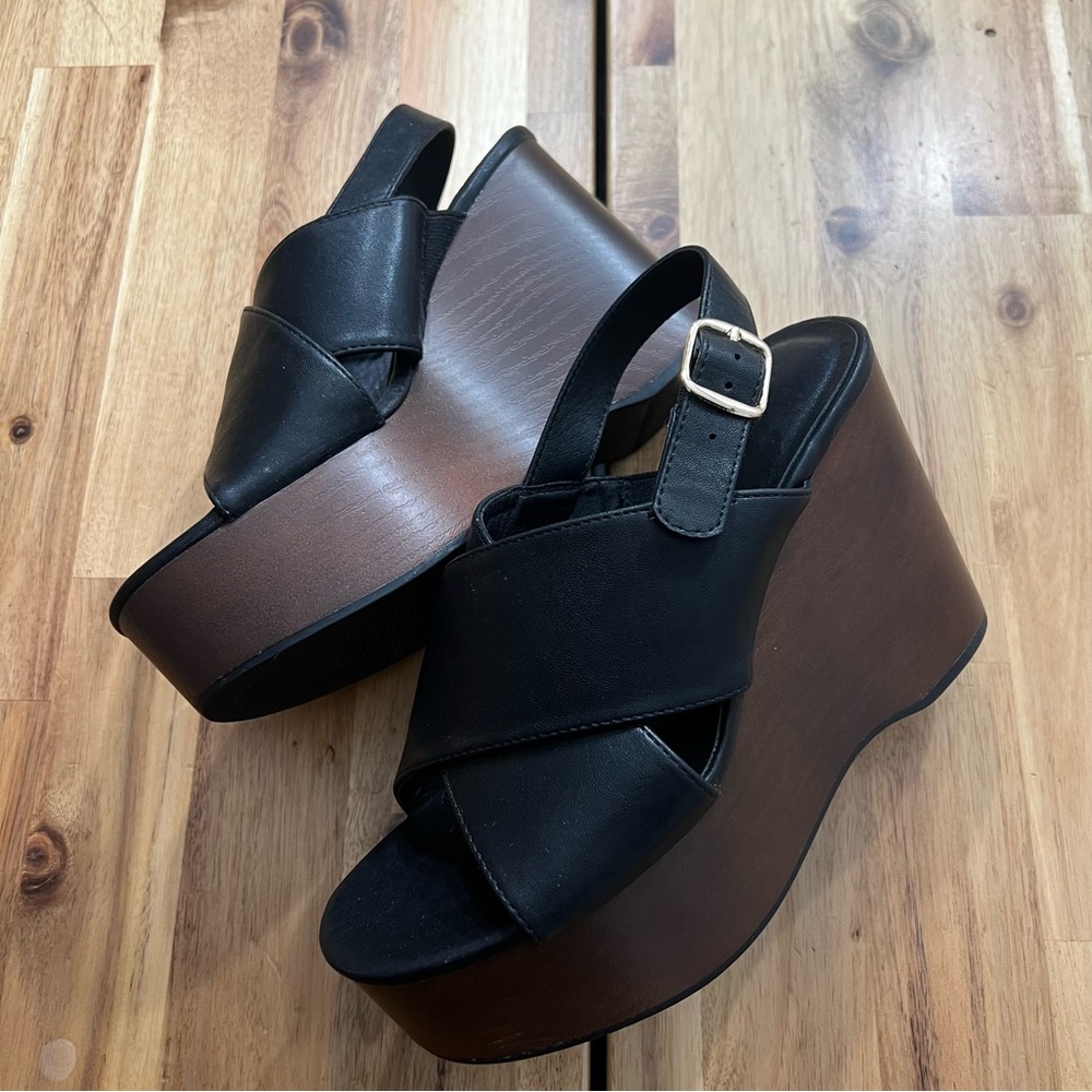 Universal Thread Black Platform Wedge Sandals Wom… - image 1
